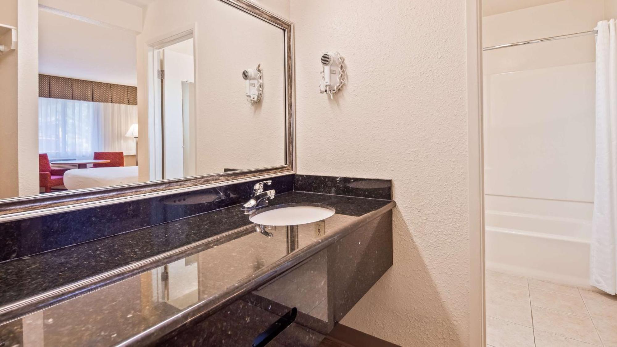 Best Western Golden Key Auburn Εξωτερικό φωτογραφία